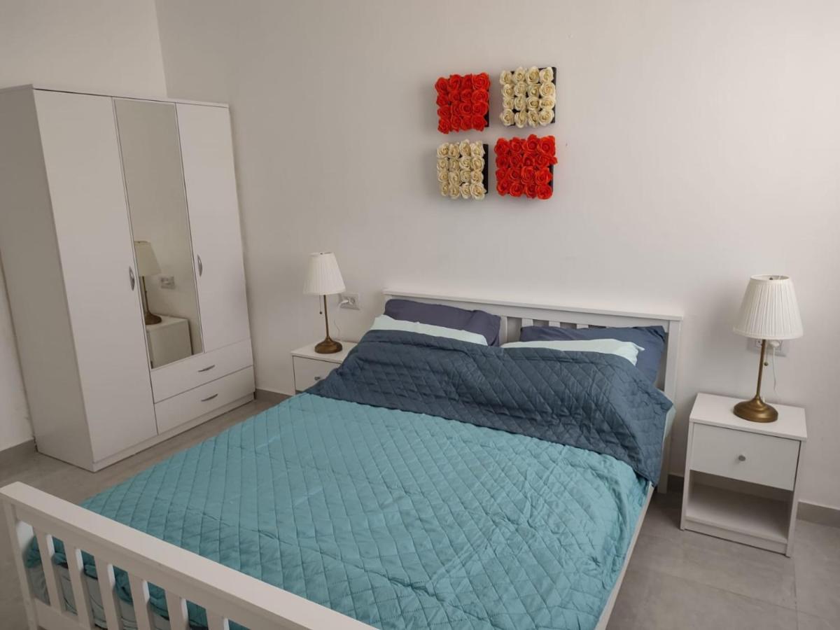 Lovely Three-Room Apartment Above The Promenade 아슈도드 외부 사진